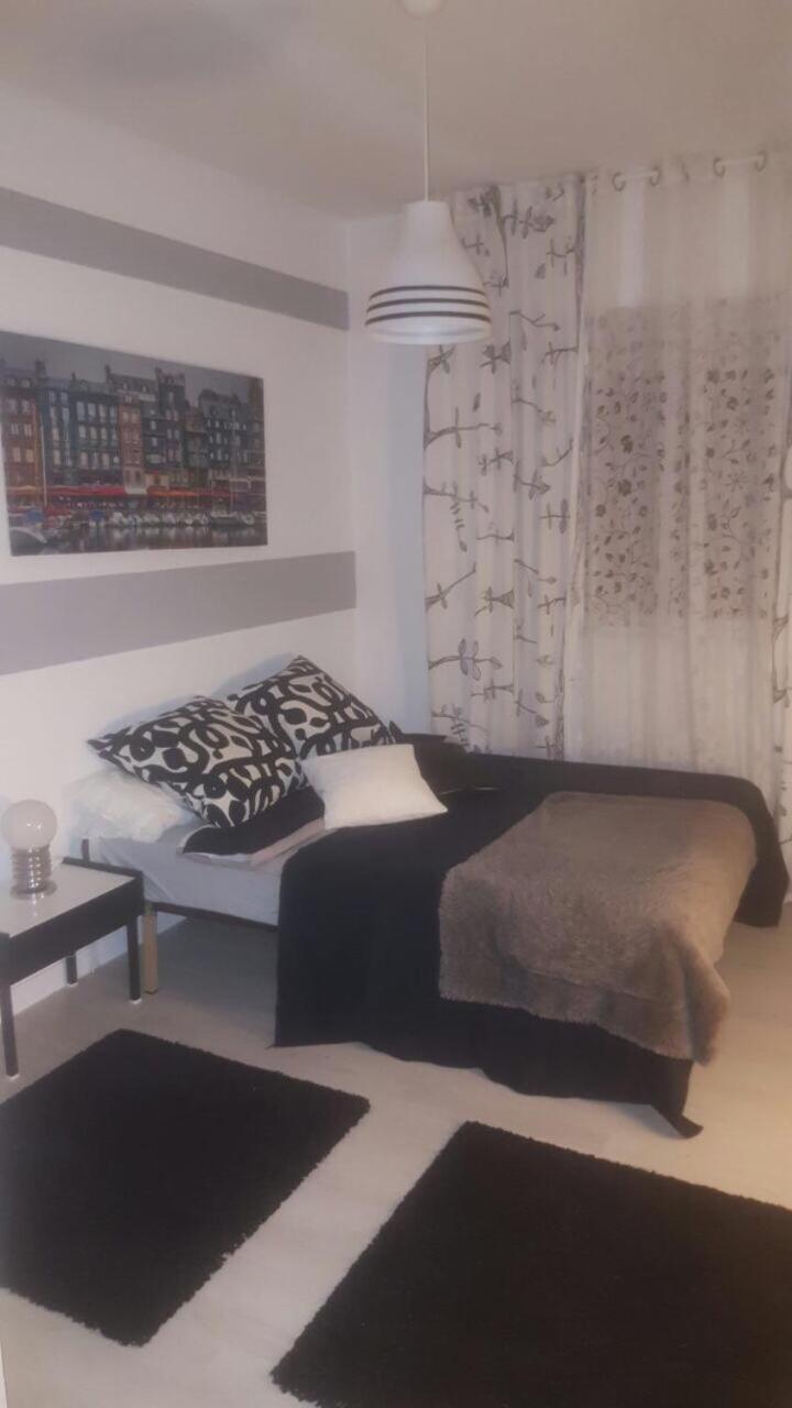 Family-Appartment ซานตาโปลา ภายนอก รูปภาพ